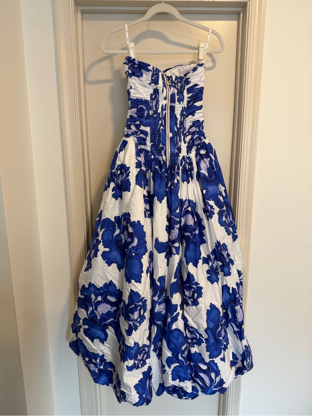 Aje Behold Maxi Dress Strapless Blue & White Floral Size AU 6 (US 2) - Picture 11 of 12